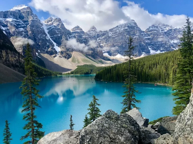 Magic of Moraine Lake Shuttle and Tour